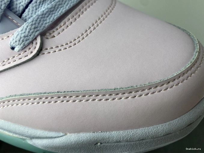 One Kick Jordan DV0562-600 Easter Air 5 0812